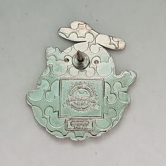 Disney Pin Trading Nerds Rock Donald Duck With Glasses Collection Pin - Picture 3 of 3